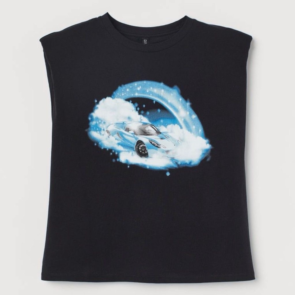 H&M 80s Style Cut-Off Sleeve Muscle Tee With Car Graphic And Shoulder Pads